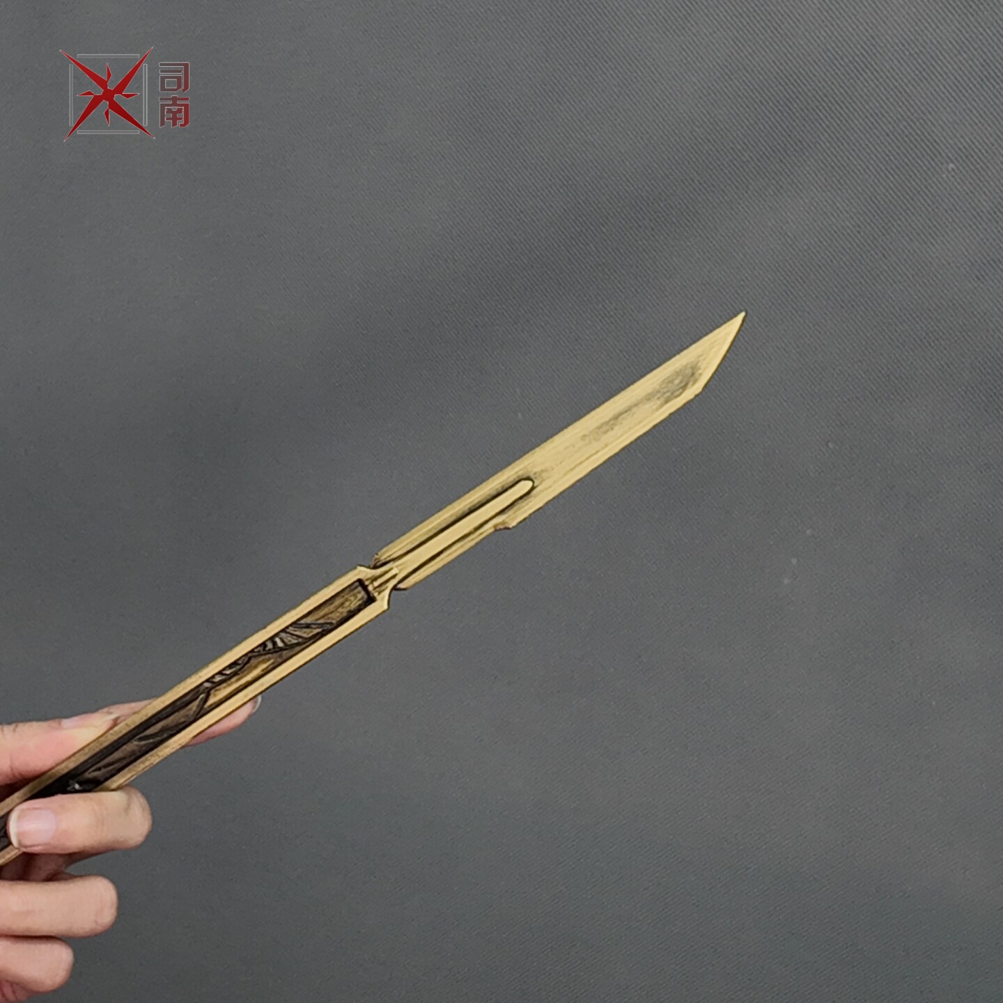 Anime Wuthering Waves LUUK HCR - Cosplay Prop Knife 评论和价格